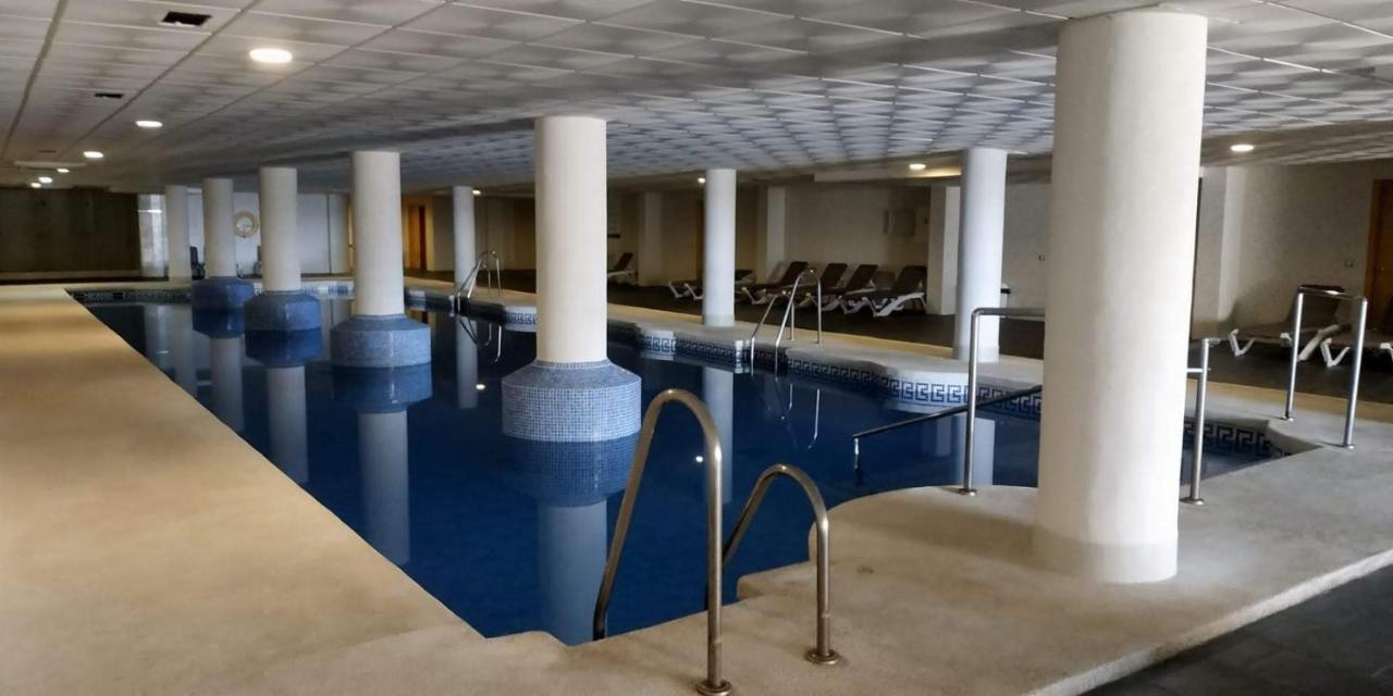 Golf, Piscina Climatizada Y Playa Apartment La Envia Bagian luar foto